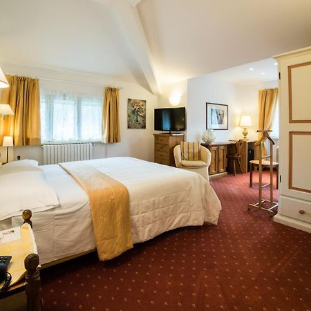 Albergo Milano Snc Lanzo D'intelvi Luaran gambar