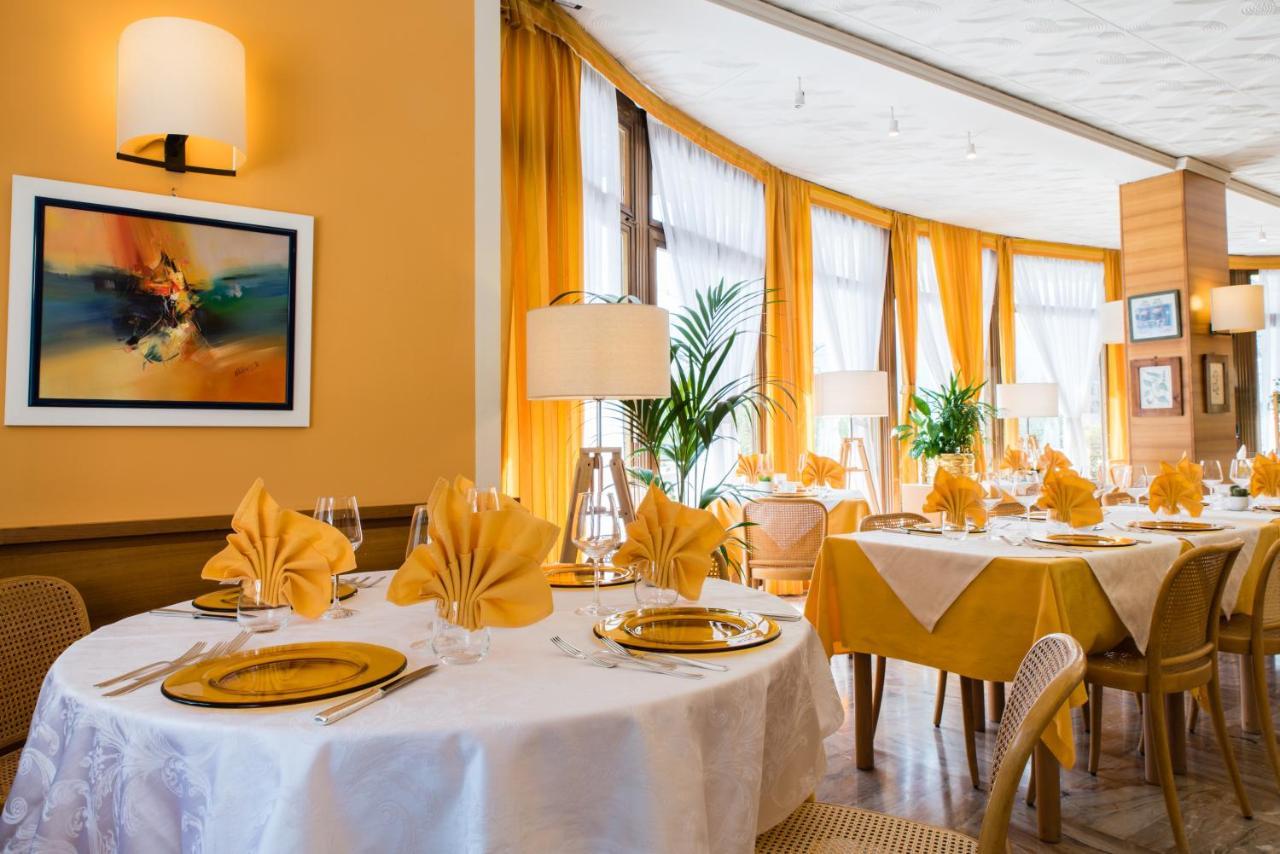 Albergo Milano Snc Lanzo D'intelvi Luaran gambar
